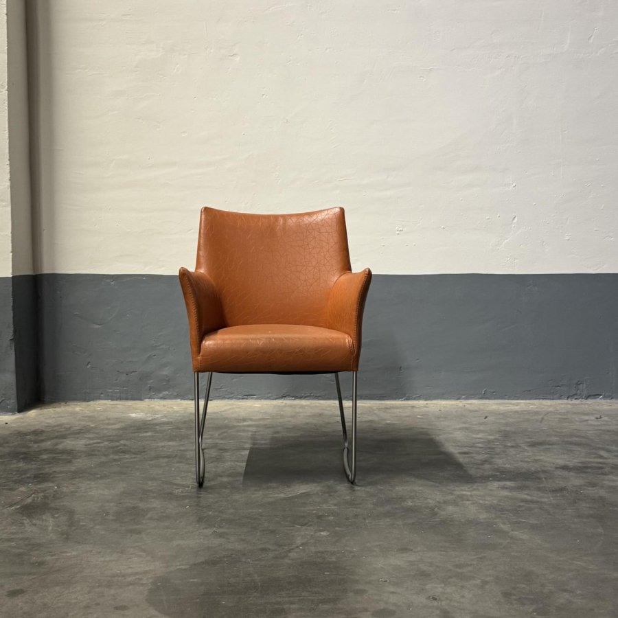 Tweedehands Lensen oranje fauteuil – gestoffeerde zorgstoel met comfort en design - Afbeelding 3