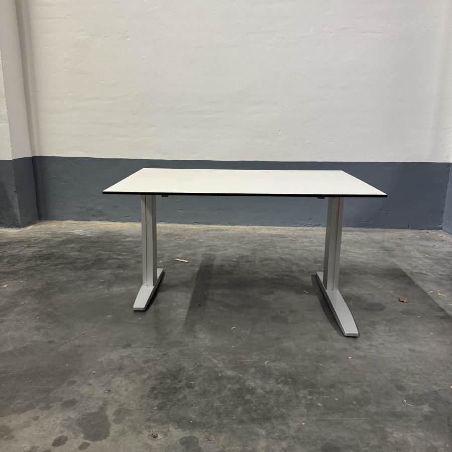Tweedehands Volkern bureau 120x80 – compact & duurzaam - Afbeelding 3